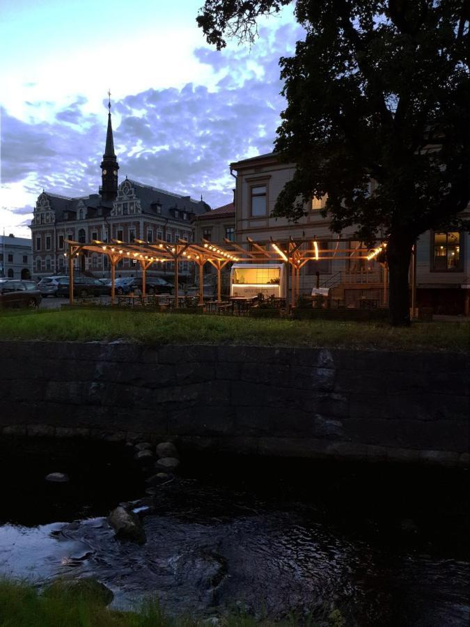 Grosshandlaren Hotell & Deli Сёдерхамн Экстерьер фото